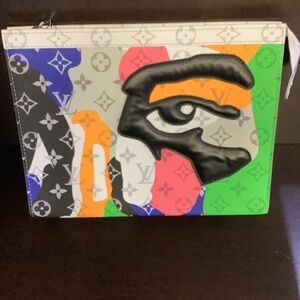 LOUIS VUITTON MULTICOLOR POCHETTE VOYAGE
